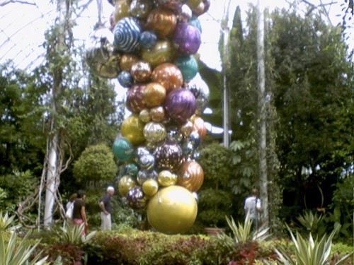 chihuly tower